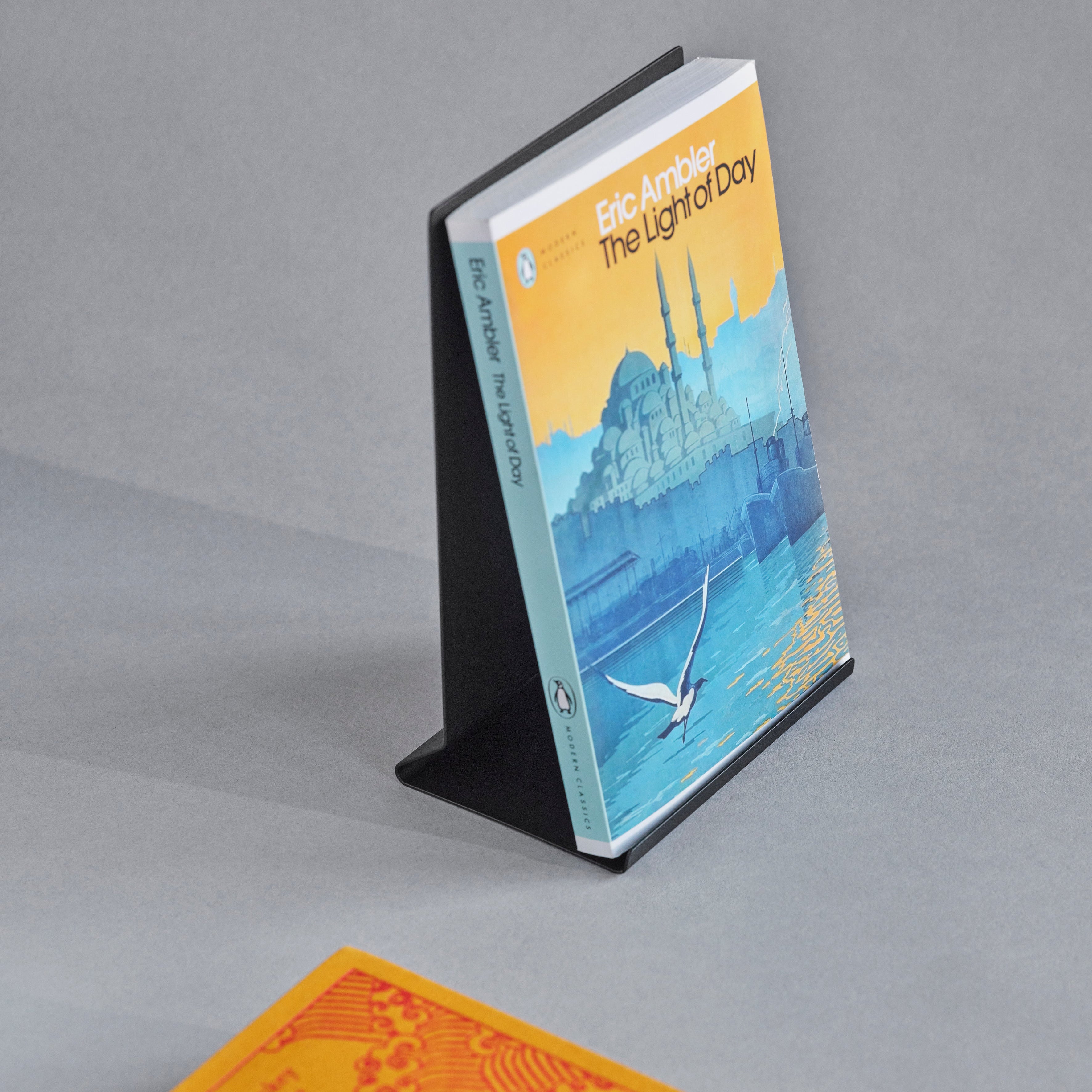 Moebe x Penguin Book Stand