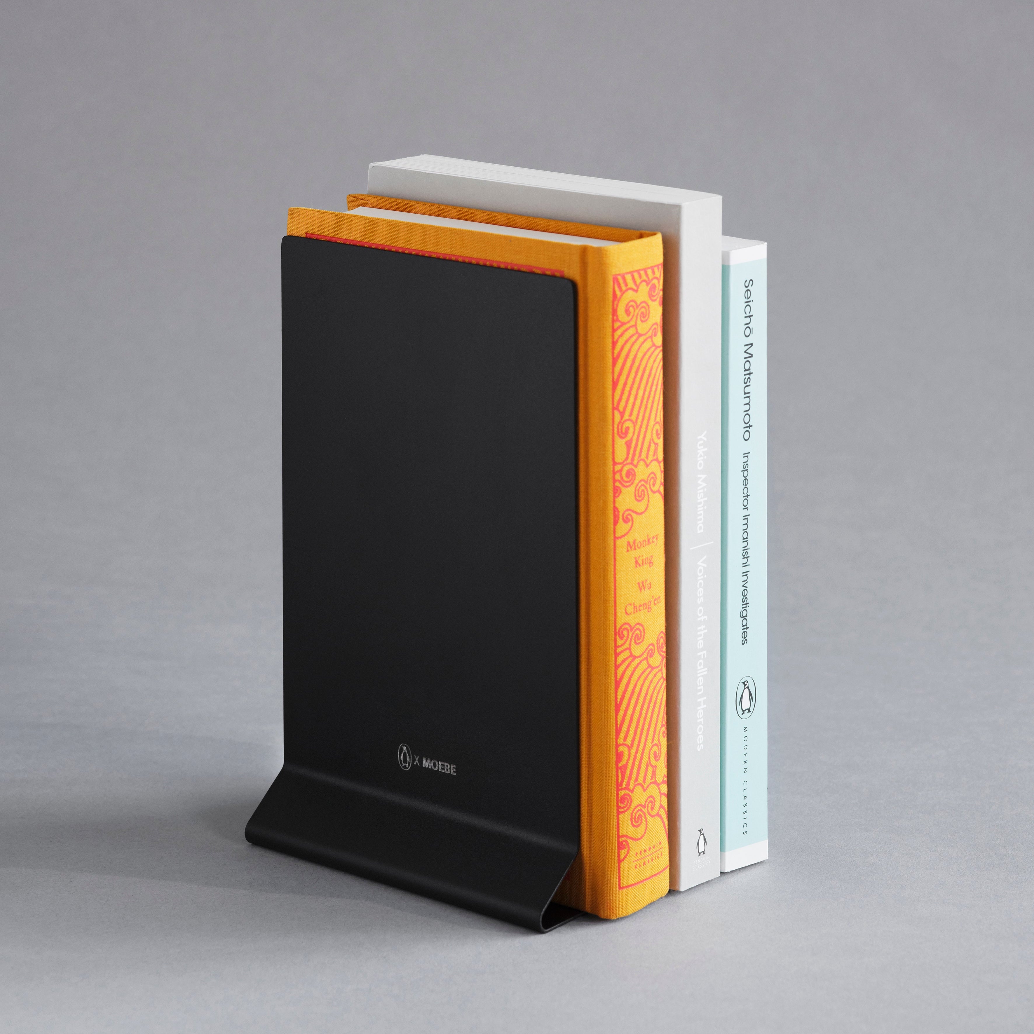 Moebe x Penguin Book Stand