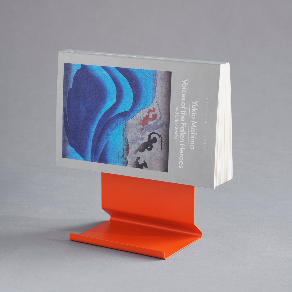 Moebe x Penguin Book Stand