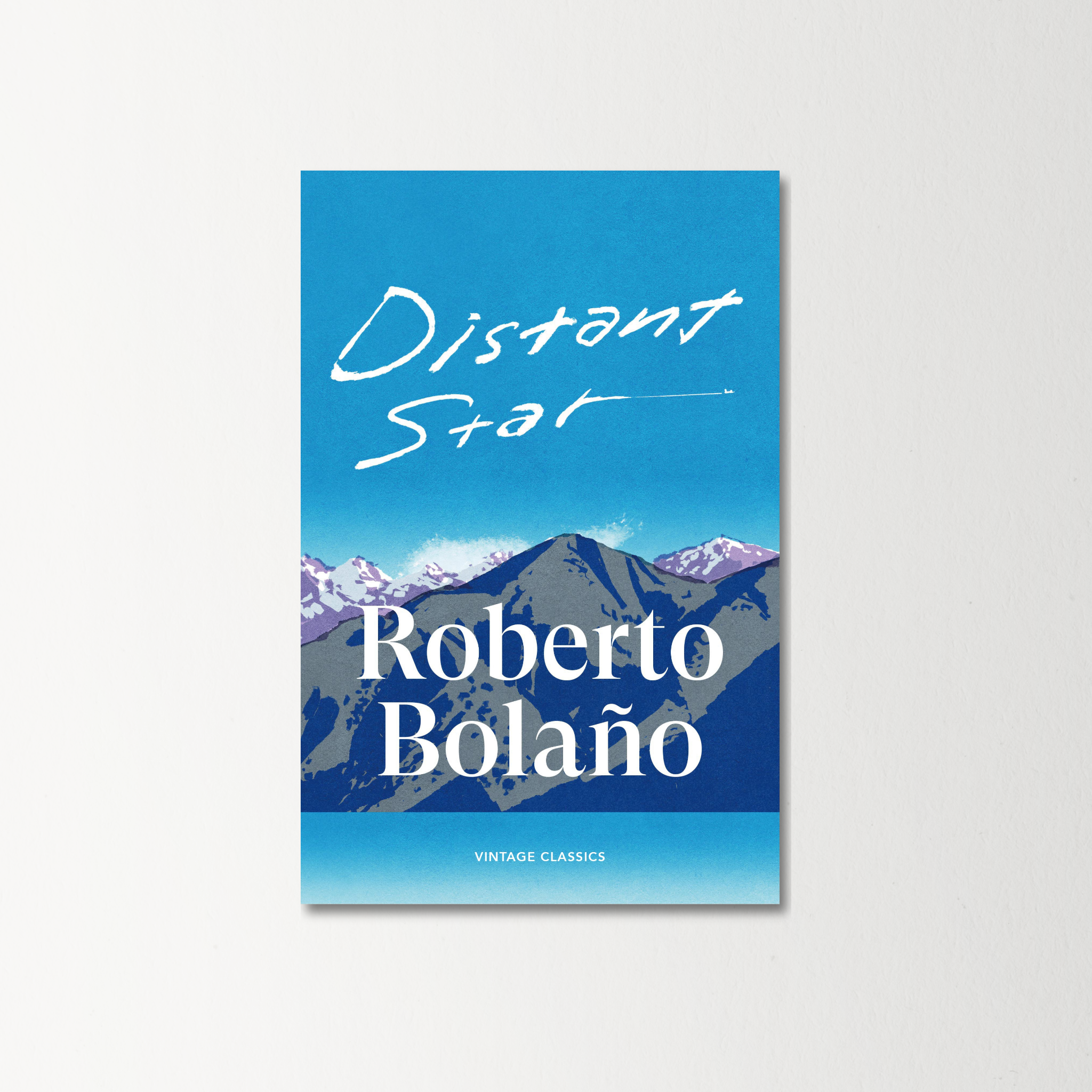 Distant Star by Roberto Bolano