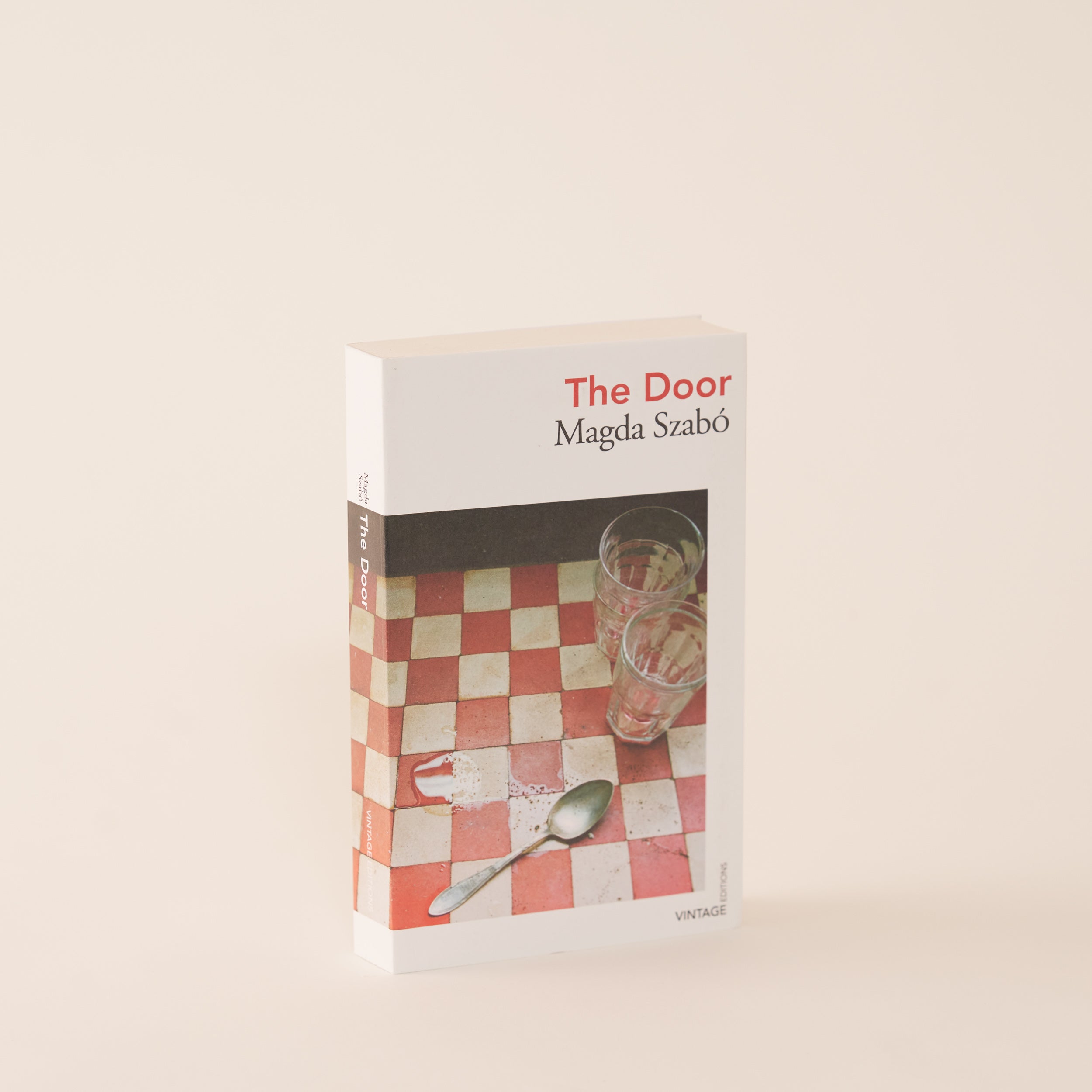 The Door by Magda Szabó